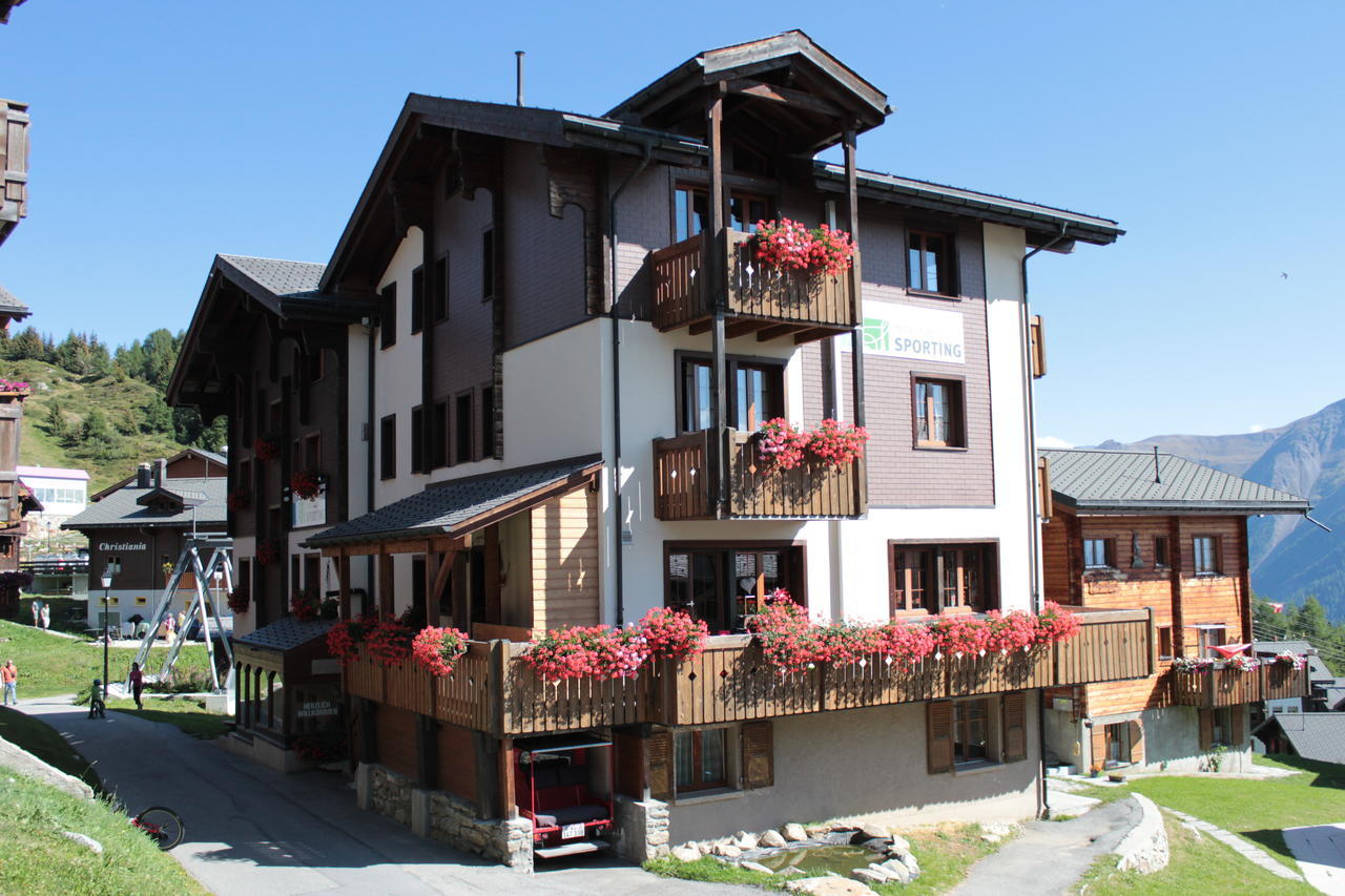 Familienhotel Garni Sporting Bettmeralp Exteriér fotografie